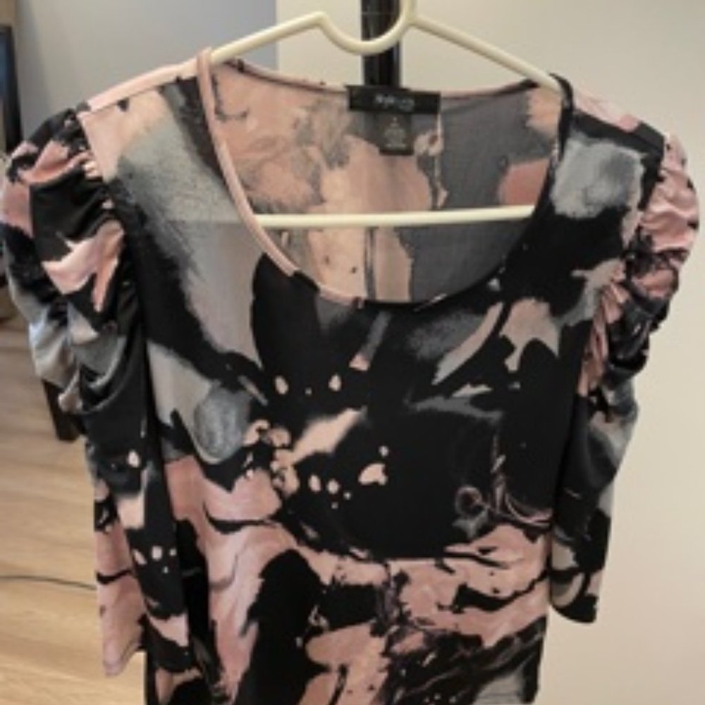 women's top